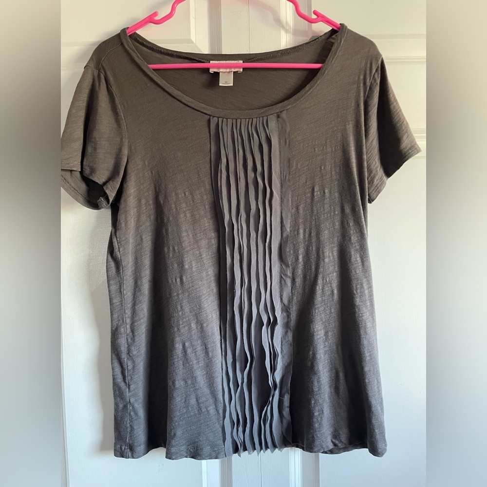 ANN TAYLOR LOFT tshirt, charcoal grey, size medium.
